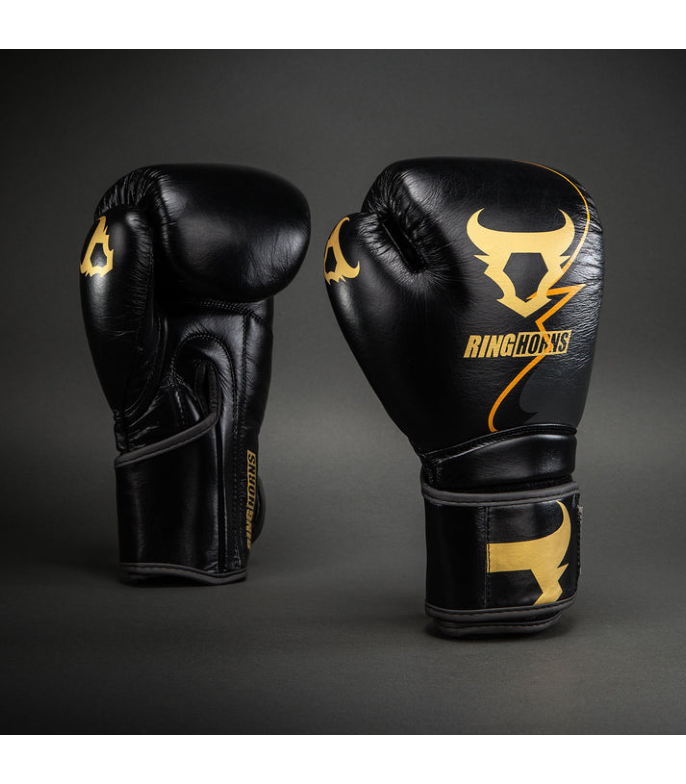 Боксови Ръкавици - Ringhorns Charger Boxing Gloves - Black/Gold​